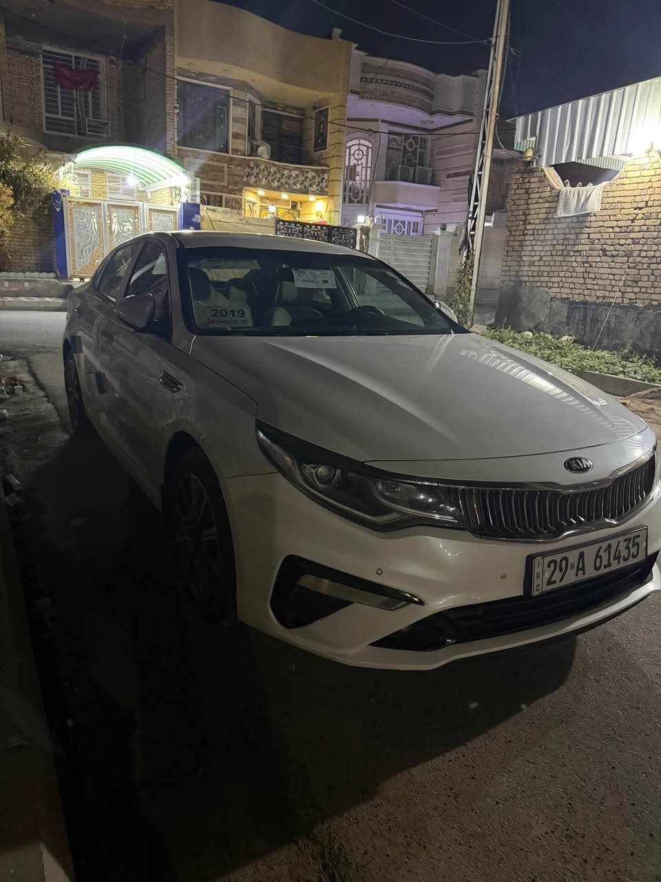 للبيع او مراوس 
أوبتيما 2019 خليجيه كفاله السياره 
رقم واسط دولي بأسمي تحويل مباشر 
هزه جديده رقم جديد 
محرك 2400 مامفتوح شركه 
مواصفات عاديه الشركه العامه 
حساسات امامي خلفي 
شفتات ستيرن تبريد قطعتين 
سياره جاهزه وجديده 
السعر 178 وبيها مجال قليل 

مكان السياره واسط الكوت 
الشراي يتصل *********** دهل اوران, واسط
