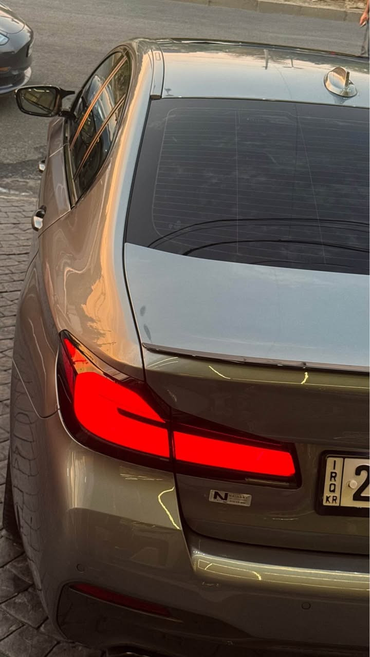 Bmw 520 i 
2023
M package bilad
Full full muwasafat
Almani
77.000mile
1 je qalamkari gchka
***********
—————————————-
بي ام  ٥٢٠ اي
٢٠٢٣ 
ام باكج بيلاد
فول فول مواصفات 
وارد الماني
٧٧.٠٠٠ميل
مكان بسيط تكحيل
*********** أربيل, العراق
