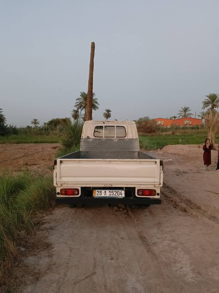 كيا حمل ام عيون 2001 قمارة وربع رقم وسنويه انكليزي جديد بأسمي 
سنويه لل2031 محرك وكير وشاصي مكفولات 
تخم تاير اخو الجديد 
حدادية نظيفة جداً 
كهربائيات كلهه شغالة 
تبريد مااايشتغل مابيهه لا كمريسر ولا راديتر خارجية
قمارة قلاب 
مكفولة من الضربه بيهه صبغ مكانات تلحيضات للجمالية 
بدي 7 جنگال 
السعر 75 للبيع او مراوس بسيارة صغيرة صالون 
مكاني كوفة / قرب جسر الامام علي ع
رقمي ***********
شرط التحويل . اذا متحول لاتخابرني ولاتجيني النجف, العراق
