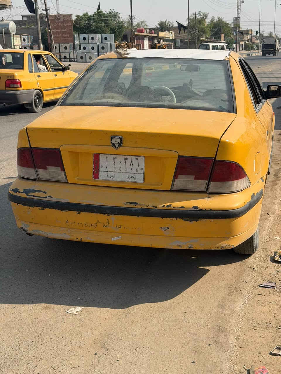 سلام عليكم سمند 11 محرك وكير جديدات سياره عوزهه ترتيب شوفت عينك عليهه غرامات 700 بس بشرط سياره راعيهه يريد تحويل سياره رايدهه 20 خمس ورقات واكعات مال غرامات يبقن 15 قفل بس اهم شي التحويل مكاني بغداد حي النصر رقمي *********** واتساب وتصال متواجد
