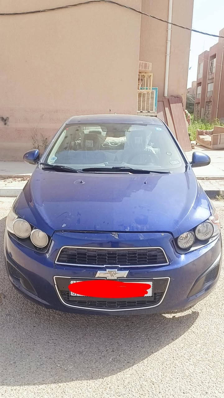 شوفرليت سونك 2012 وارد امريكي مكينه 1800 باسمي تحويلك ثاني يوم
ضربتها خشم جاملغ وباب الخلفي بي بارد بصيط
السعر 70$ وبيها مجال قليل
***********
