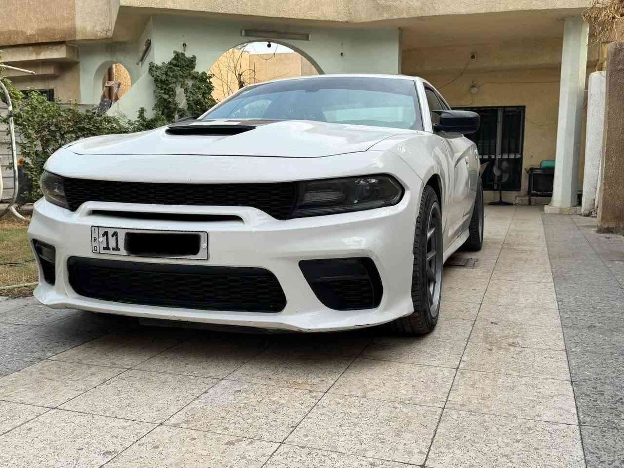 جارجر ٢٠١٨ • ماشي ١٠٨ ألف • رقم بغداد