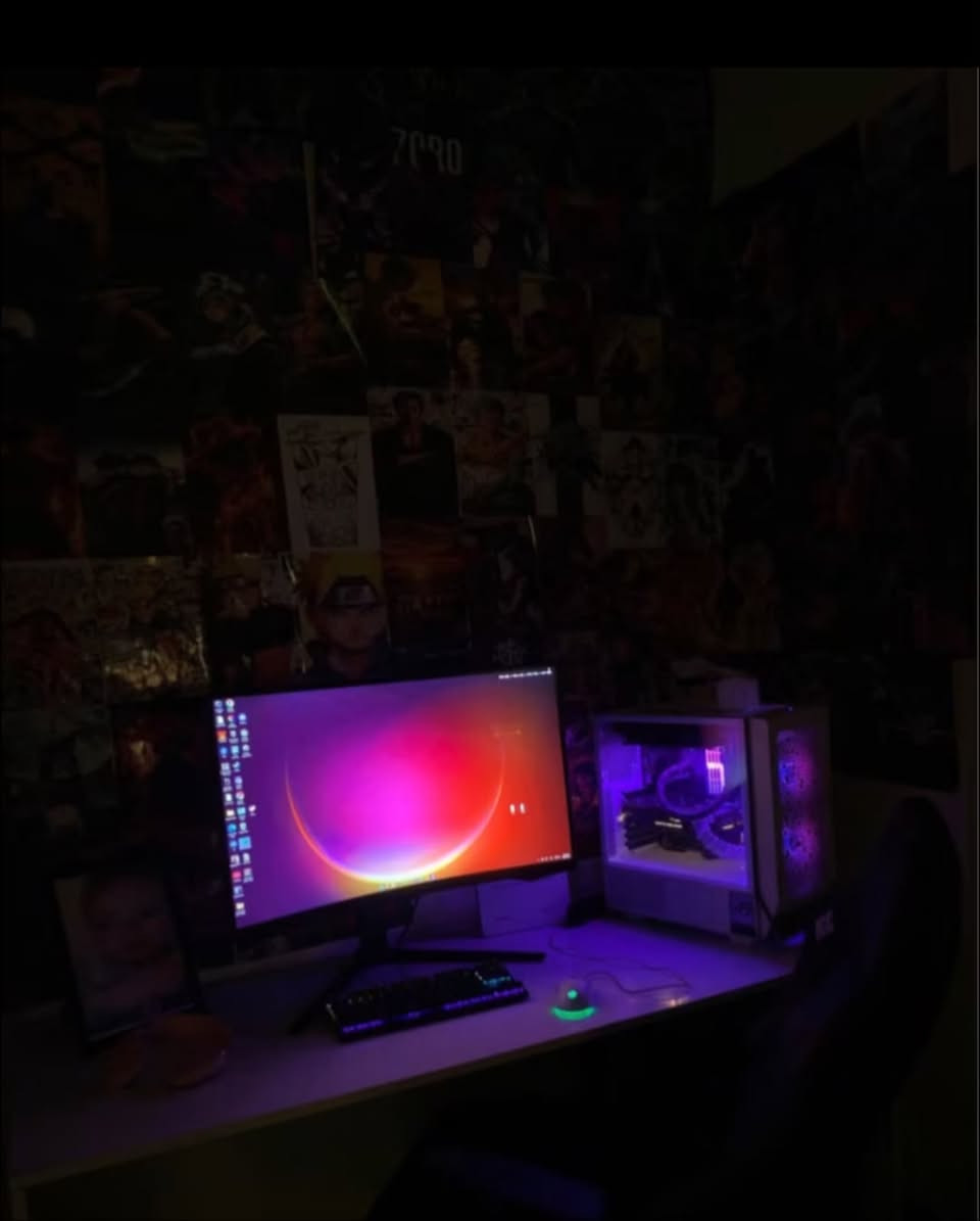 السلام عليكم 
شاشه سامسونق للبيع اخت الجديه 
2k 240 hz
Ips
ماعه الكرتون حجم ٣٢ 
مكاني بغداد للتوصل ***********
السعر ٤٥٠ وبيها مجال بسيط
