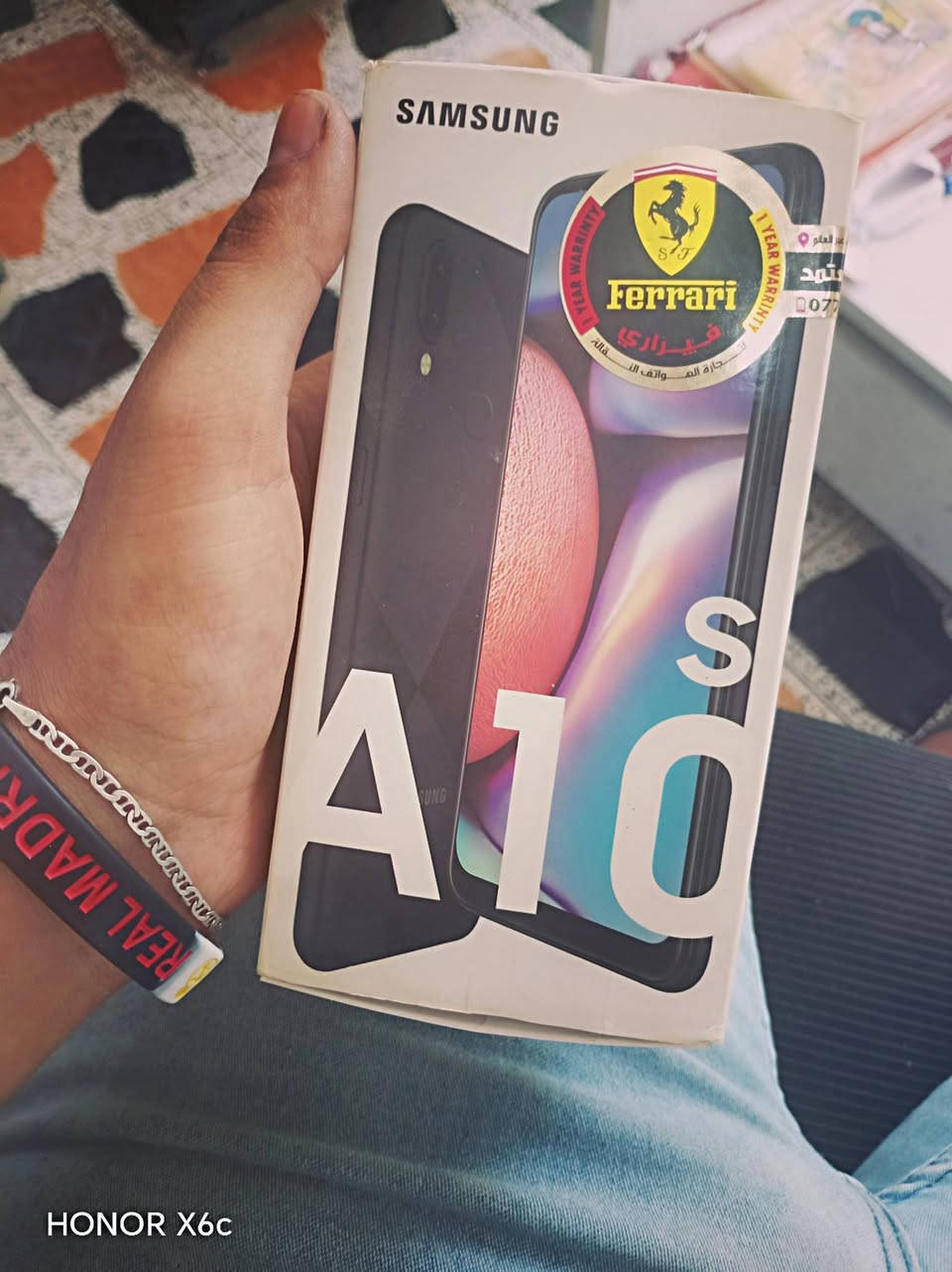 سامسونج A10s • استخدام قليل • مع الكرتون