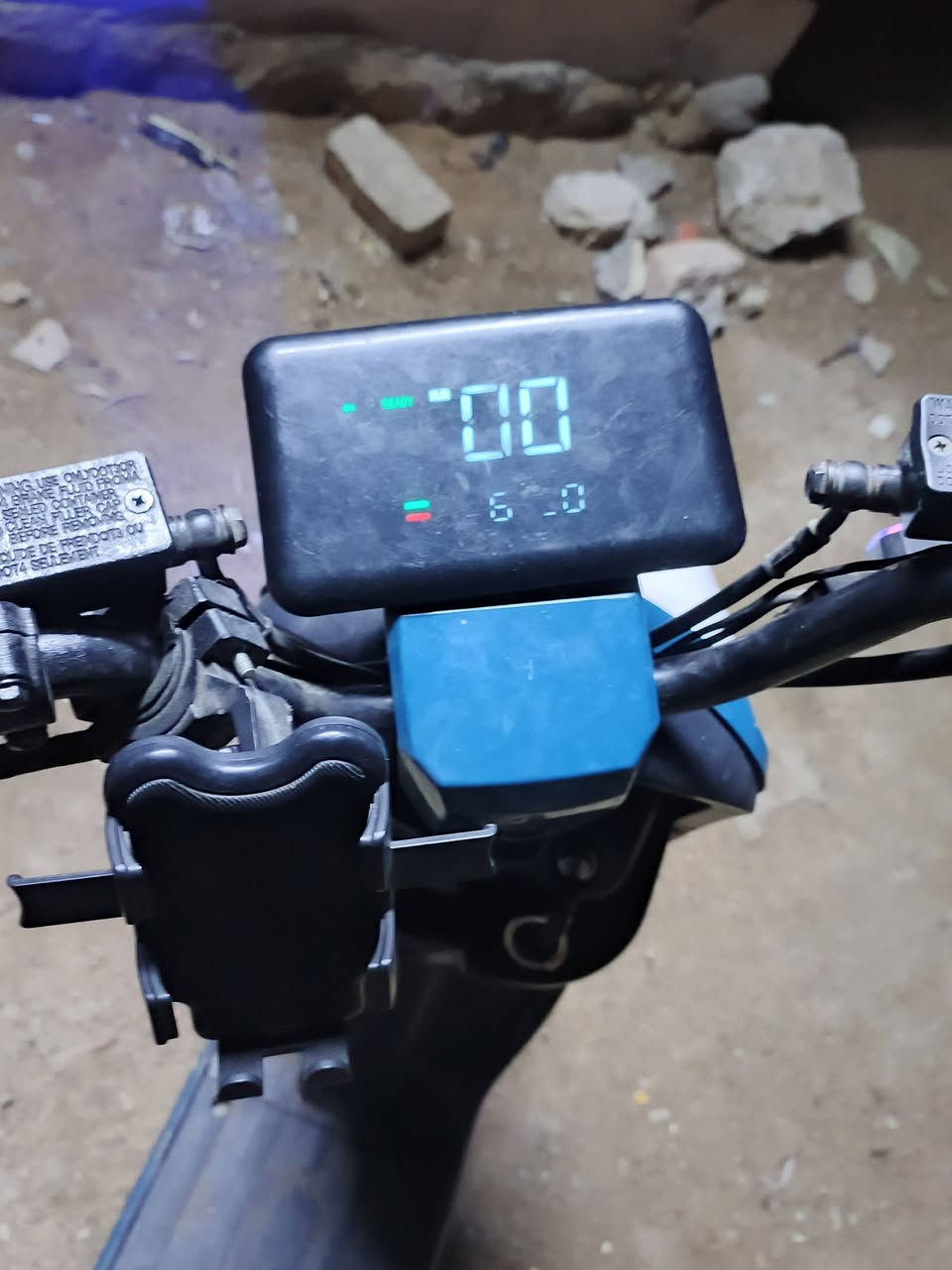 R9 • موديل ٢٠٢٥ • ٣٢ أمبير