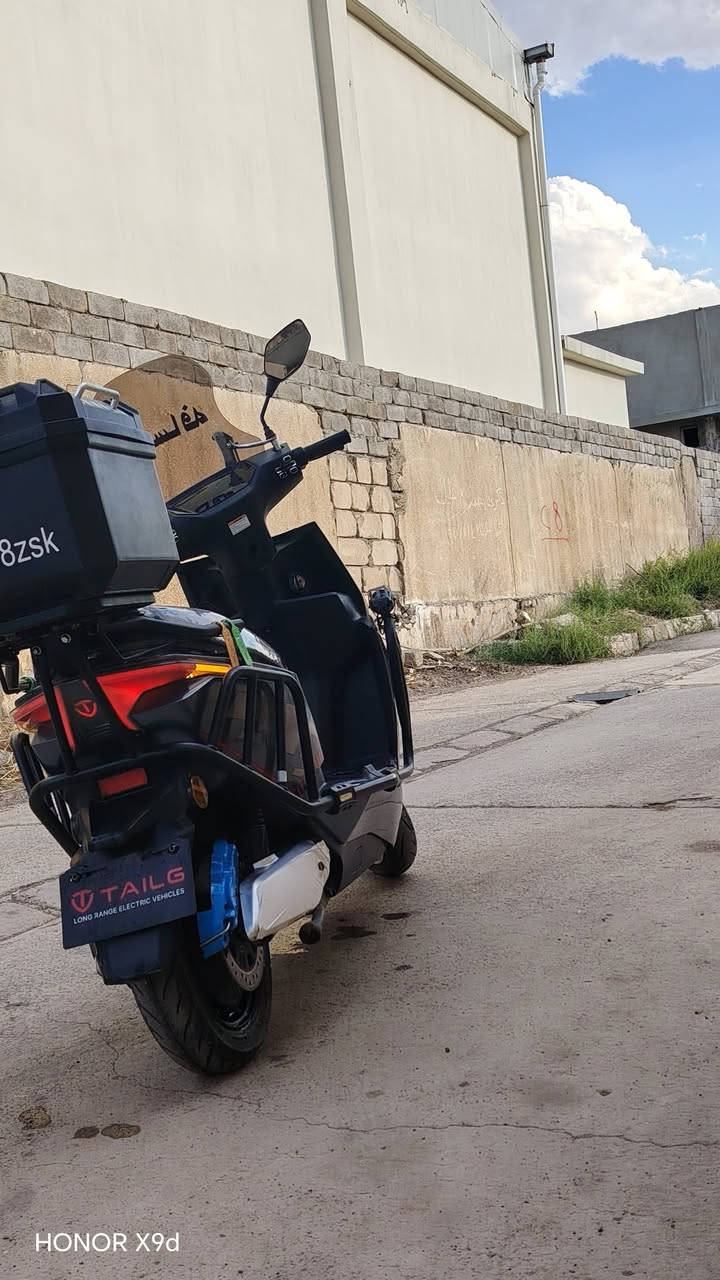 ماطور تايلج 2025 بشهر 8 اخر أصدر ماطور جديد جلخ ما بي ماطور بطاريات عقل ملف كلو شرط يحتوي على بصمتين وسويجين كرتين ماطور كلو شرط السعر مناسب 850 بي مجال ول يريد يجي خاص

نص مكتوب في الصور:
- HONOR X9d