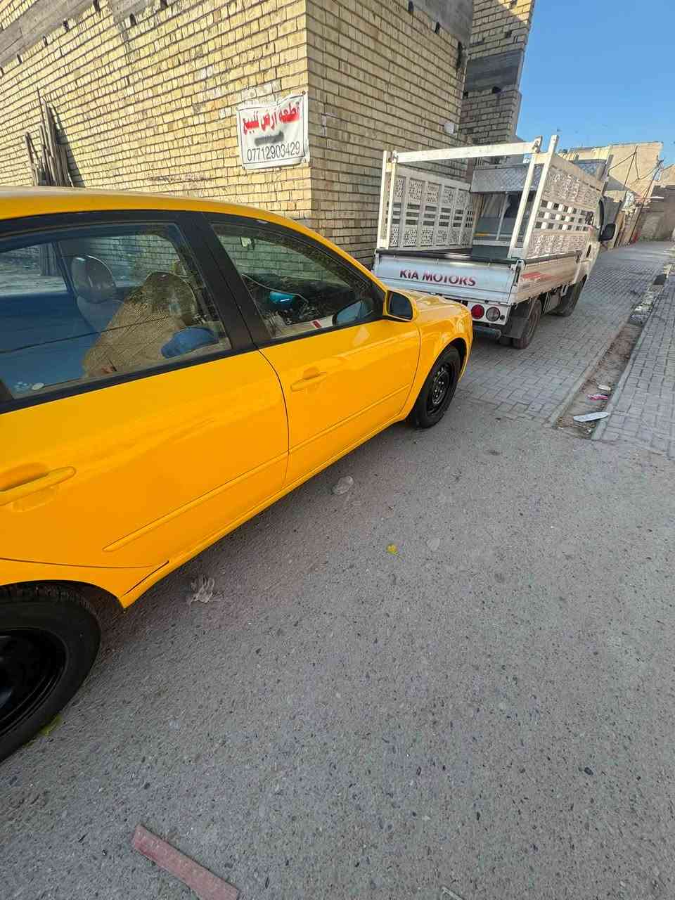 سلام عليكم 
سوناتا 2009 وارد امريكي حادثها مبدل الجاملغ الامامي  
رقم بغداد بسمي  مكينه كير تبريد صدر كله جديد صبغ جديد سياره كلش نضيفه دوشمه جديده 
مكاني بغداد ***********
