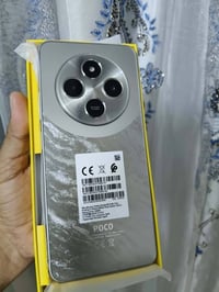 بوكو 75c • ذاكرة ٢٥٦ • رام ٨