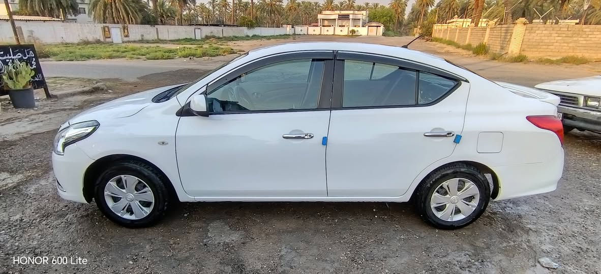 السلام عليكم نيسان سني هندي بليته زركه موديل 2018 للبيع محرك 1500
رقم أربيل تحويل بأي وقت لتريده 
السياره مكفولة كفاله عامه مابيها نقص 
محرك كير تبريد تدفئة السياره خير من الله 
السونار مرفق ويه الصور
ماشيه 200 ألف كم السعر 98 ورقه وبيها مجال للشراي
 المكان بغداد الراشديه مقابيل الحسينيه
رقم الهاتف ***********
