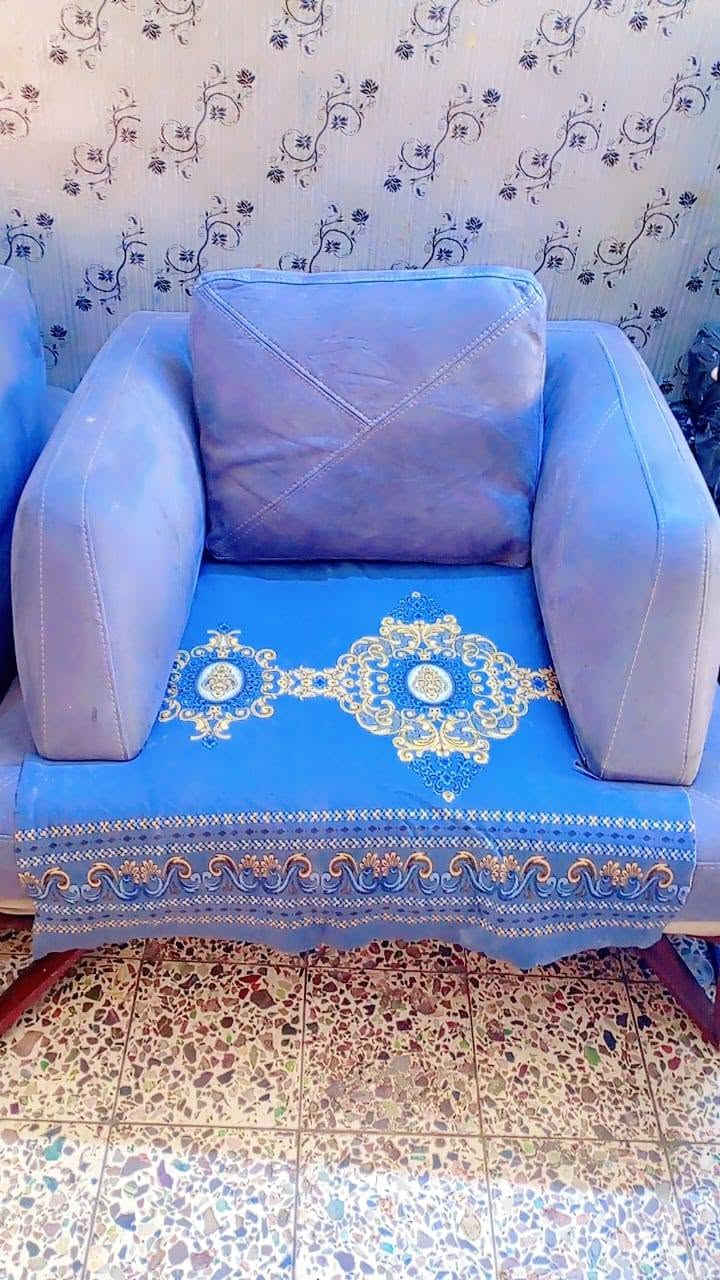 مكلف بلنشر سلام عليكم تخم قوي كلش، ونظيف 8مقعد مستعجلين على بيعته 300وبي مجال عنوان حي اور بغداد رقم الهاتف ***********
