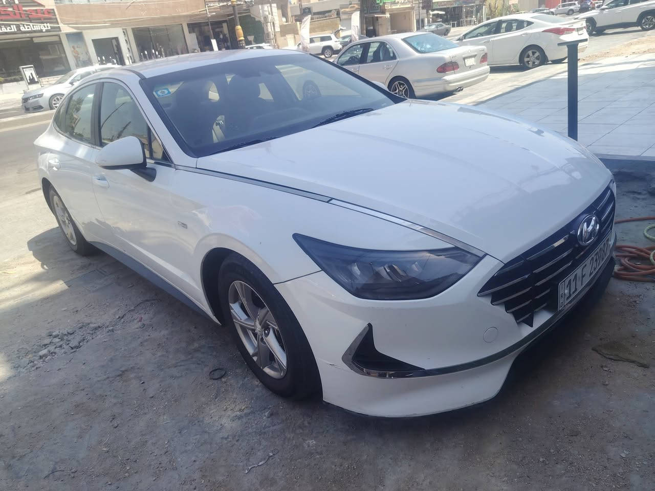 سلام عليكم سوناته موديل  ٢٠٢١ وارد أمريكي سياره بيها بنيد وجاملغ بدون دواخل بيها قطعتين سياره جديده مواصفات شاشه كامره تحكم لادرات امامي خلفي  نقطه عمياء عند الاقتراب سبورت ساره محرك  ٢٤٠٠ دوش محرك وكير عله وضع شركه ماشيه ٩٠ تبريد وصدر بلفلين وتخم تاير جديد كلوب بدشبول ممشتغل شياره بحاله جيده سنويه  وهزه ورقام جدد العنوان بغداد سيديه  سعر ١٤٠ وبيها مجال  لطيبين *********** ***********
