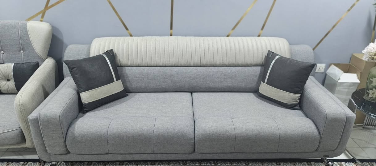 للبيع تخم ماركة Larsa (لارسا) الأصلي نظيف وبحالة ممتازة تخم الماركة: Larsa Comfort Living الأصلية (العلامة ظاهرة بالصور).  المميزات: التخم يتكبر ويصغر حسب الحاجة، ويتحول بكل سهولة ليصبح جرباية (سرير) مريحة جداً للاستخدام 📍الموقع نجف الشرف مجمع الكرار السعر مليون وبي مجال 📲الستفسار   ***********
