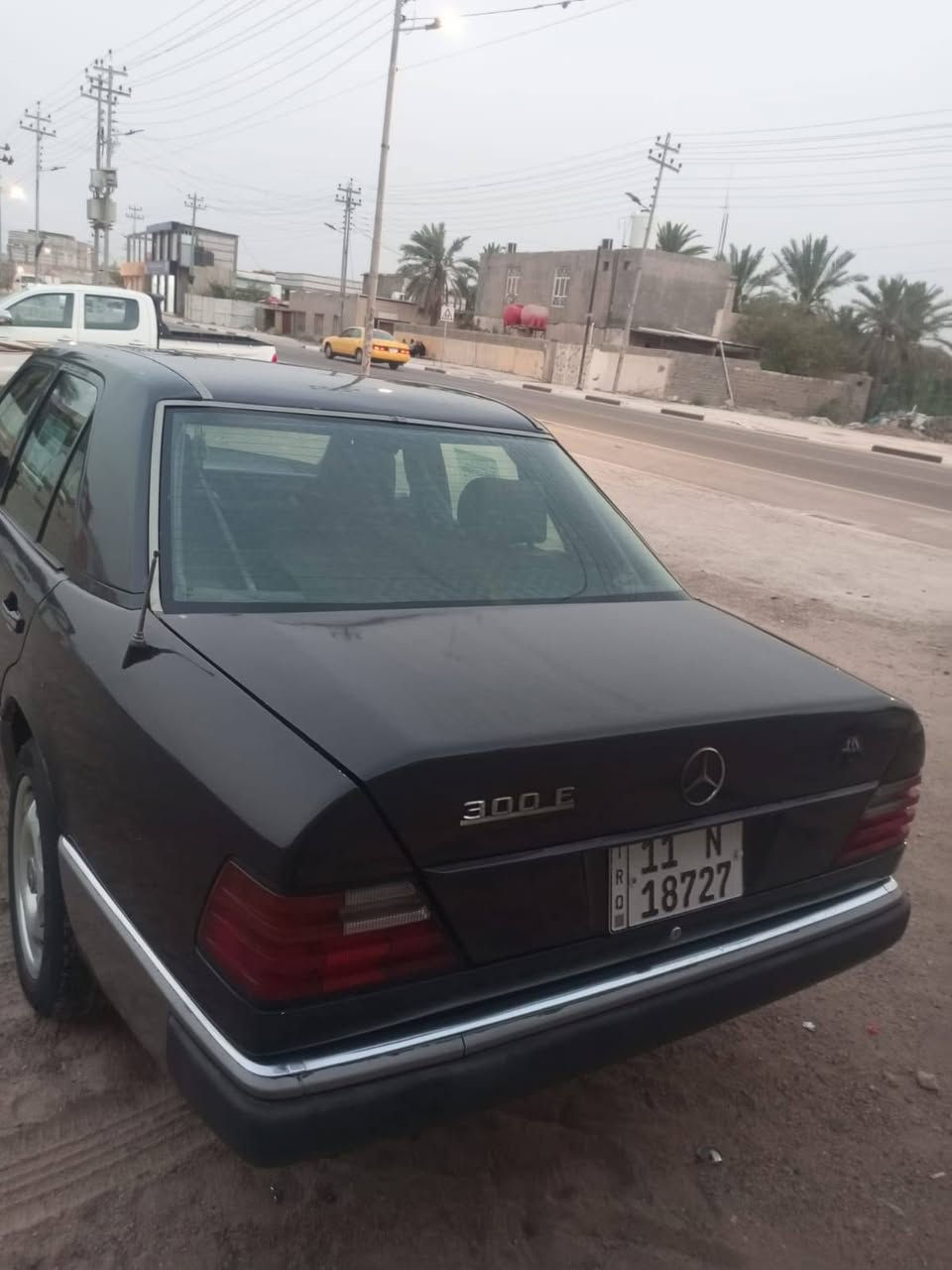 السلام عليكم للبيع دب موديل 91 مكينه 2 ونص تبريد شغال سياره جاهز من حداده ومكينه وكير تخم تايرتراي وين ما يعجبك 
البصرة قضاء المدينة بني منصور رقم الهاتف ***********
