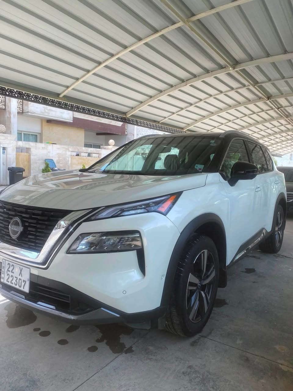 نيسان روج البيع او مراوس 
موصفات SL 1/1
رقم شاصي // JN8BT3CA8PW411888

السعر 175  ماکو حادث بس بونید تبدیل
موديل 23  محرك 3 بستم توربو / ماشية // ٢٢ الف مايل
واتس اب // ***********

