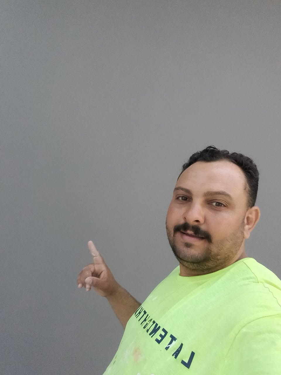 البيت المصري للعمارة والديكور
من قلب مصر إلى البيوت العراقية… إبداع وهندسة 🇪🇬🇮🇶
أعمال إعمار، ديكور، وترميم
نحوّل الأفكار إلى واقع ينبض بالجمال والمتانة
لأن التفاصيل تصنع الفرق 🏗️🎨

📩 تواصل ويانا وخلي بيتك يحچي ذوق وفخامة
***********
