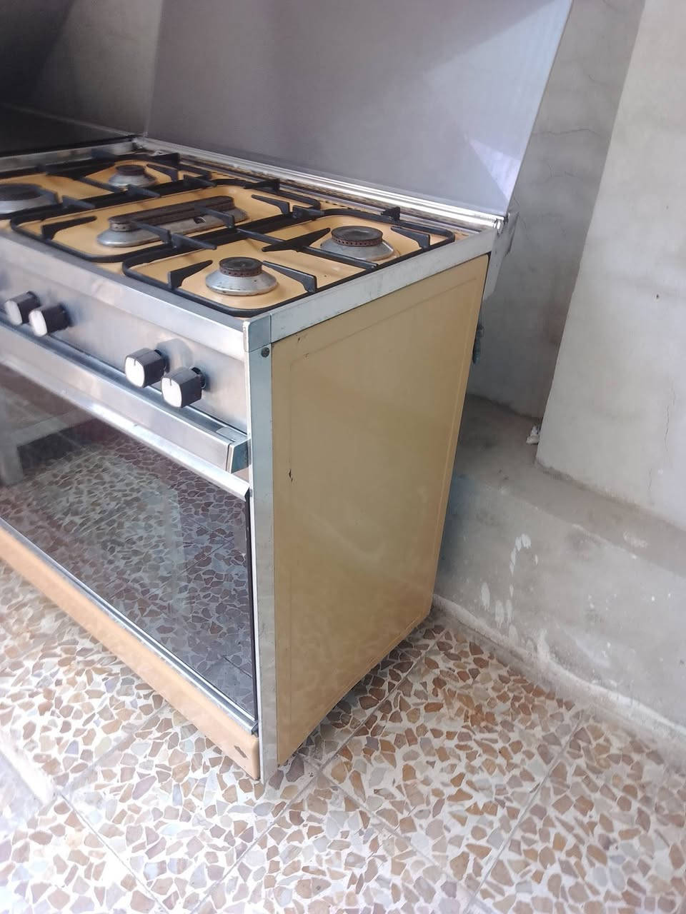 طباخ عشتار البيع  ***********///***********

