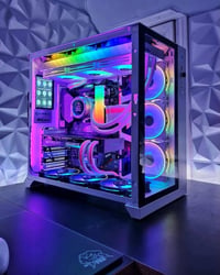 تجميعة للبيع مع شاشة i5-9400f Z390 msi pro RTX 2070 Super 16GB DDR4 70...