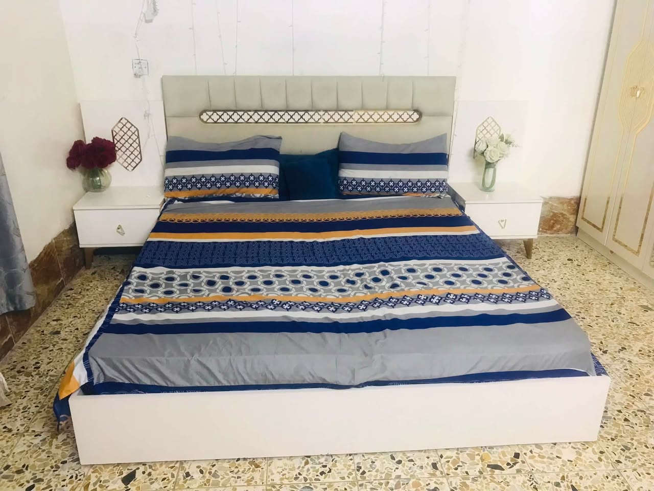 غرفه نوم تركي 5قطع +دوشك مستخدمه شي قليل اخو انضيف سعر 450وبي مجال عنوان موصل حي البكر لتواصل ولستفسار 👈***********
