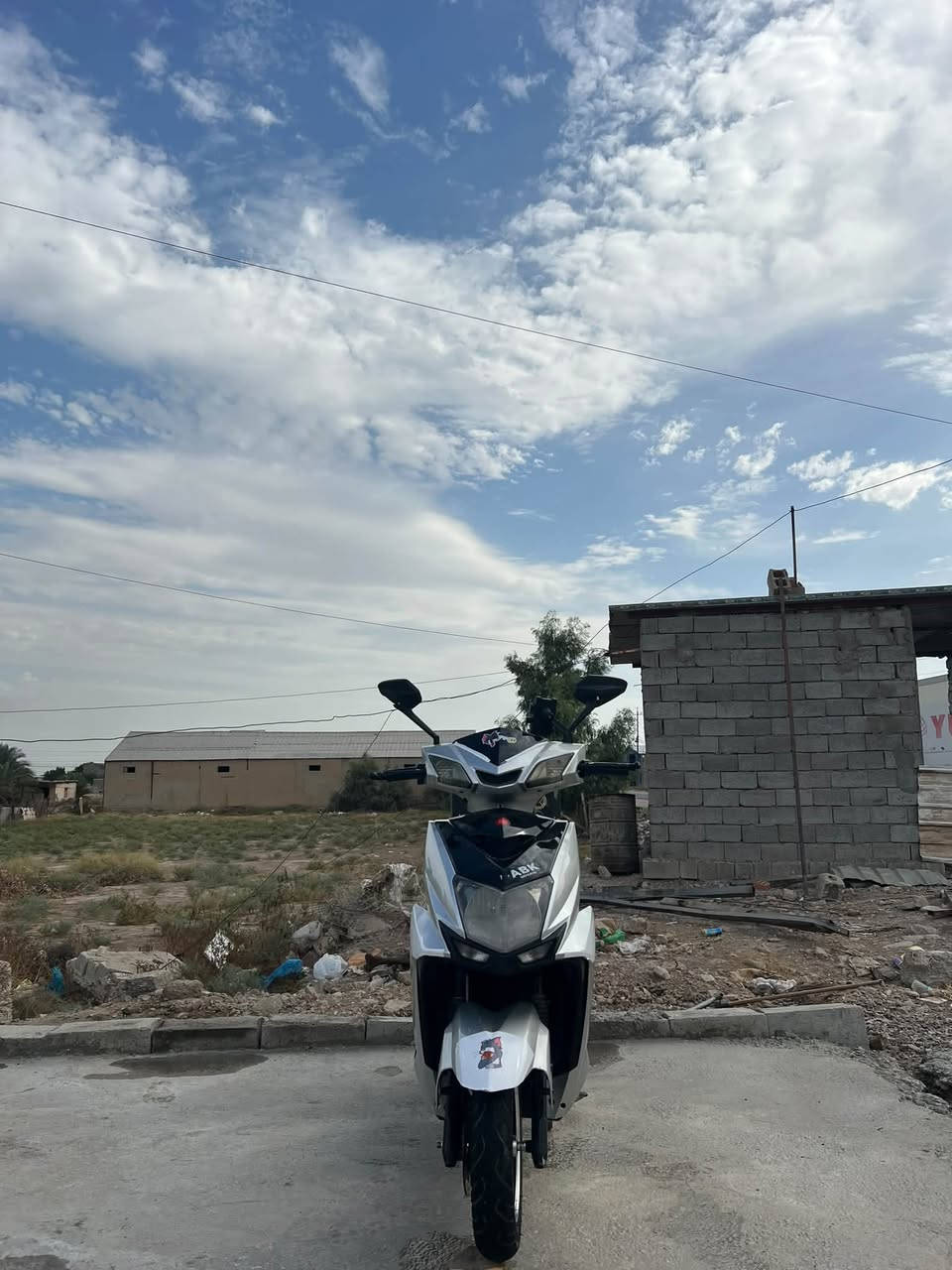 سلام عليكم ورحمة الله وبركاته
دراجه شحن للبيع 🚴 
موديل 2025
بطاريات ليثيوم ✈️
نظام Rبك نظام بارك p 
جنطه خلفيه 
بلوتوث ونشرات
گلوب عالي وناصي ثلجي ❄️ 
أشاره يمين يسار 
دراجه مكفوله كفاله عامه تأخذها وتدعيلي
التواصل أو استفسار ***********بي وتساب ‭***********‬بي وتساب
