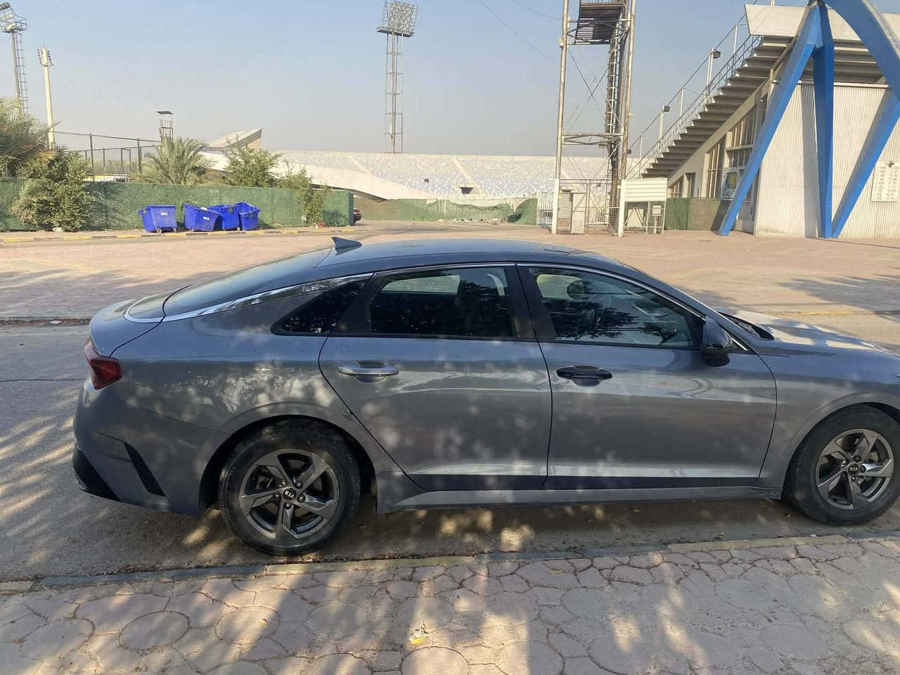 السعر 122$
كيا كي فايف
K5
مديل ٢٠٢١ 

سيارة حادث خفيف بنيد مبدل وبالعراق باب بدون داخل باقي كفاله
صور الضرر بلمنشور
رادارات إماميه خلفيه كامره دواره
تدفئه ستيرن تدفئه كشنات- شاشة
كبيرة. حساس. تشغيل عن بعد  سايد بريك بصمة . اوتو هولد .لايت ليد و زينون - بگلايت ليد
إشارة ترحيب تبريد صدر محرك كير كله مكفول
رقم اربيل باسمي شخصيا هزه وفحص جديده قبل 10 ايام
مكاني بغداد الجديدة 
***********

