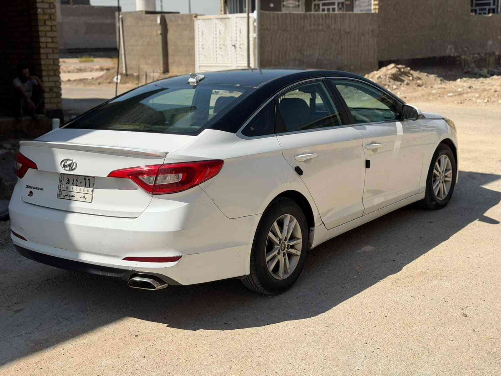 يالله سوناتا مديل 2016 امريكيه رقم بغداد كير محرك حداديه تخم تاير شرط كفاله سياره مال جناي محرك 2400 سياره بيه قطعتين صبغ فقط شرط سونار السعر 92 وبيه مجال تصال ***********
