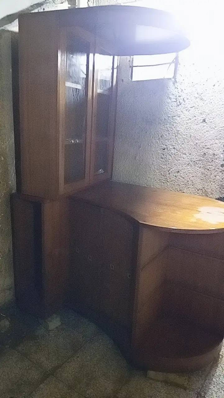 مكتبة خشب • قديمه • ثقيل