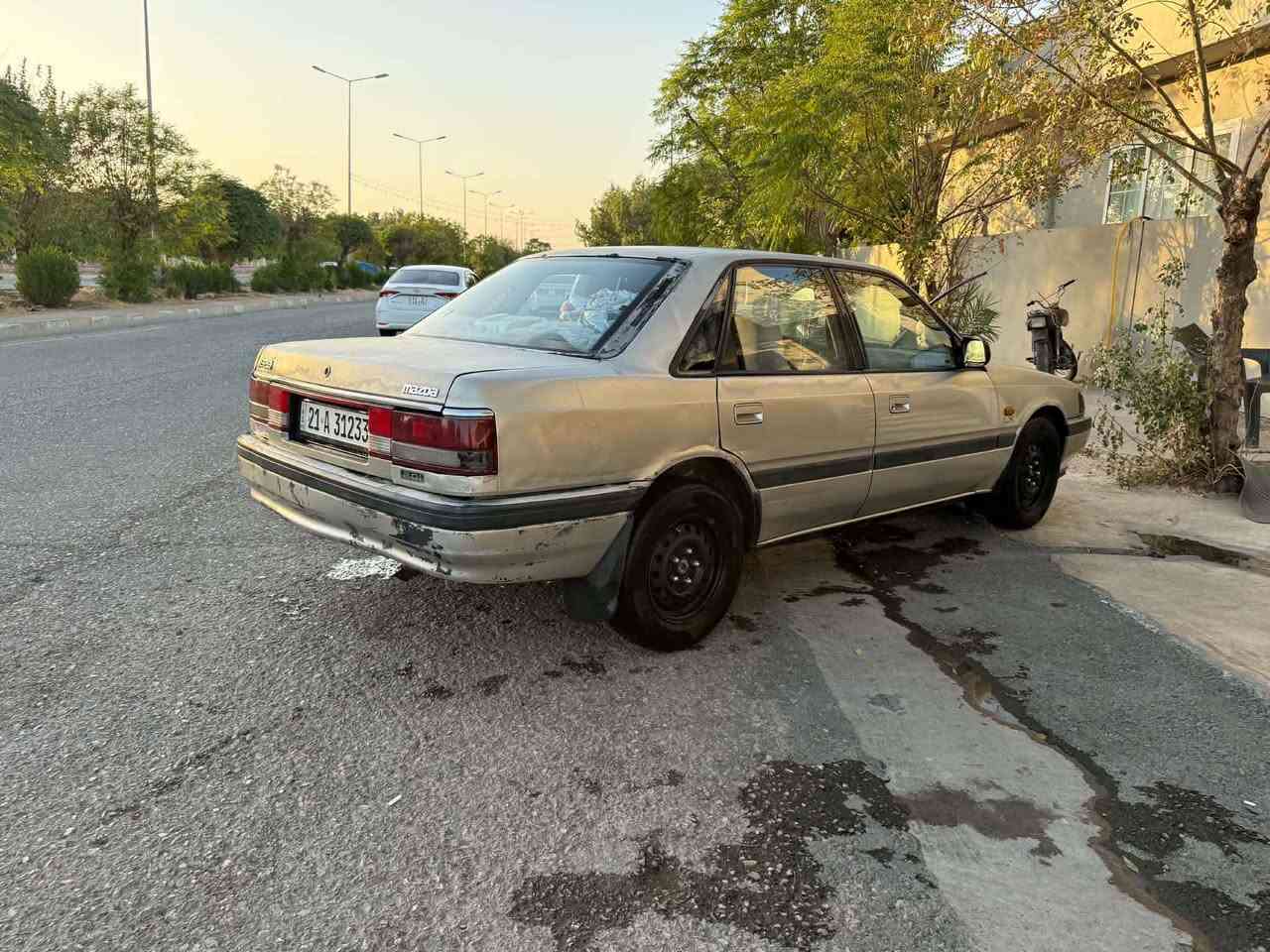 مازدا  هەشت و بەخ 
1991 
تەبرید 
گێڕعادی
بێ دەعم
بێ مەسروف چوار تایەی تازە  یەک دینار مەسروفی نیە ماڵی دۆست38$
***********
*********** دار بنديهكان, السليمانية
