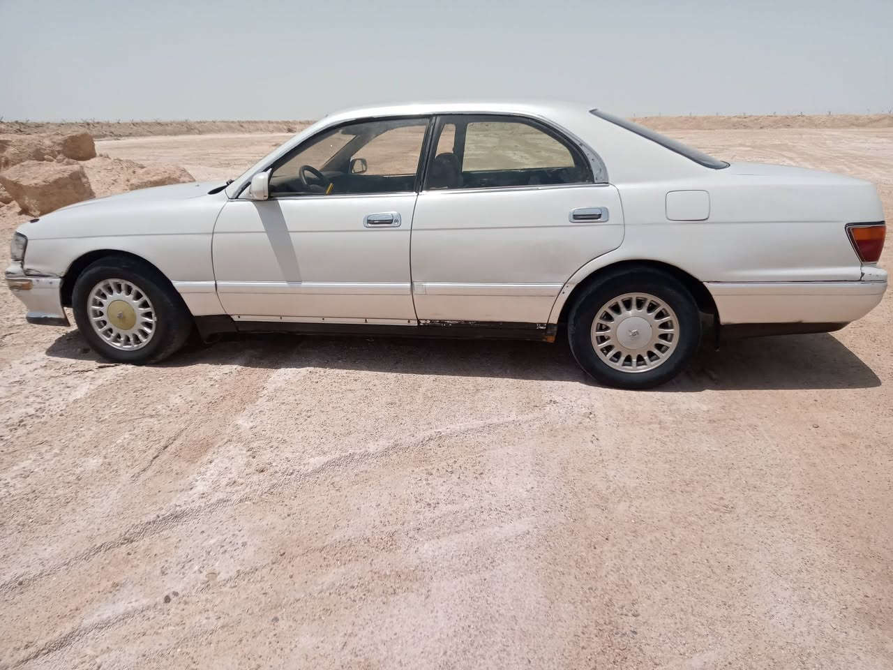 السلام عليكم بطه فصل للبيع موديل 93 رقمهامميز بصره أ مشروع وطني مكينه وكير تمام حداديه الوره تعبانه السياره نقل جثه السنويه منتهيه وراعيها موجود الكهربائيات شغاله التبريد عاطل ابيع كوم حديد السعر29 وبيها مجال قليل مكاني البصرة واتساب***********
