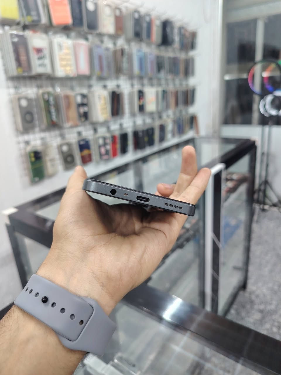 ريلمي نوت 60x ذاكره ٦٤ جهاز اخو جديد بس بي فطر بلشاشه كلش بسيط لاماثر بلمس ولاشي طبيعي السعر 75 قفل بدون عمله اخوان لاتجي تعامل شراي خابرني او راسلني *********** عنواني بغداد جسر ديالئ القديم مكتب المصطفى
