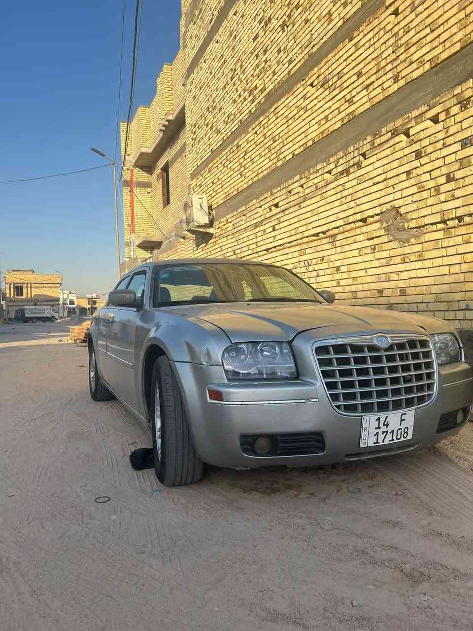 من رخصه الادمن
اوباماً 2008
مكينه كير حداده تبريد خير من الله 
بصره دولي بسمناً 
بيع او مراوس 
بيها بعض التلحيضاتً 
مكان البصره منطقه البلديه خلف ياسين خريبطً
***********
