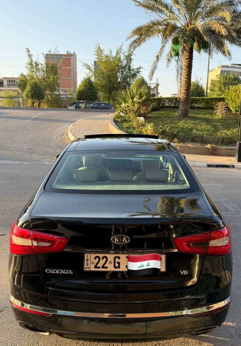 للبيع او مراوس
كيا كادينزا 2014 خليجي فول 1/1 
السيارة مواصفاتها معروفه 
بانوراما طگتين
محرك V6  سلندر ( 3500)
اشاير مري
مري قلاب شفط
زنون بلادي 
شفتات ستيرن 
شاشة وكاميرا وحساسات 
تبريد قطعتين منفصل
بلوجكتر LID
اشاير ترحيب LID
كشنات جلد كهرباء
رقم اربيل الدولي تحويل ثاني يوم
مكان السياره بغداد 📍
(محرك مفتوح)
السعر(115) بيها مجال بسيط
للاستفسار ***********
