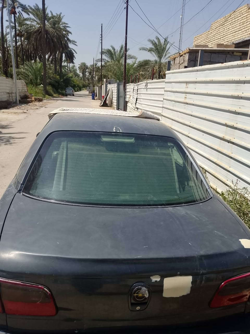 سلام عليكم 
اوبل بزون موديل 98 كير محرك 
تبريد شغال نقص غاز رقم شمالي 
محرك 2000 للبيع مكاني بغداد الدورة 
***********

