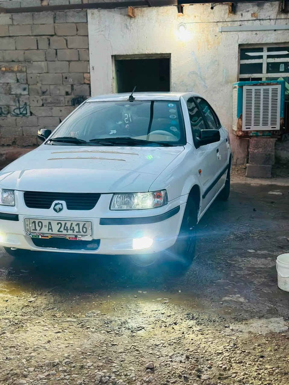 سلام عليكم سمند للبيع موديل 11جهازه من كلشي مكفوله تبريد وي سويج ثلج حداديه امامي خلفي كله جديد كهربايات كله شغاله غرفته جديده *********** متواجد انتصال واتساب ديوانية
