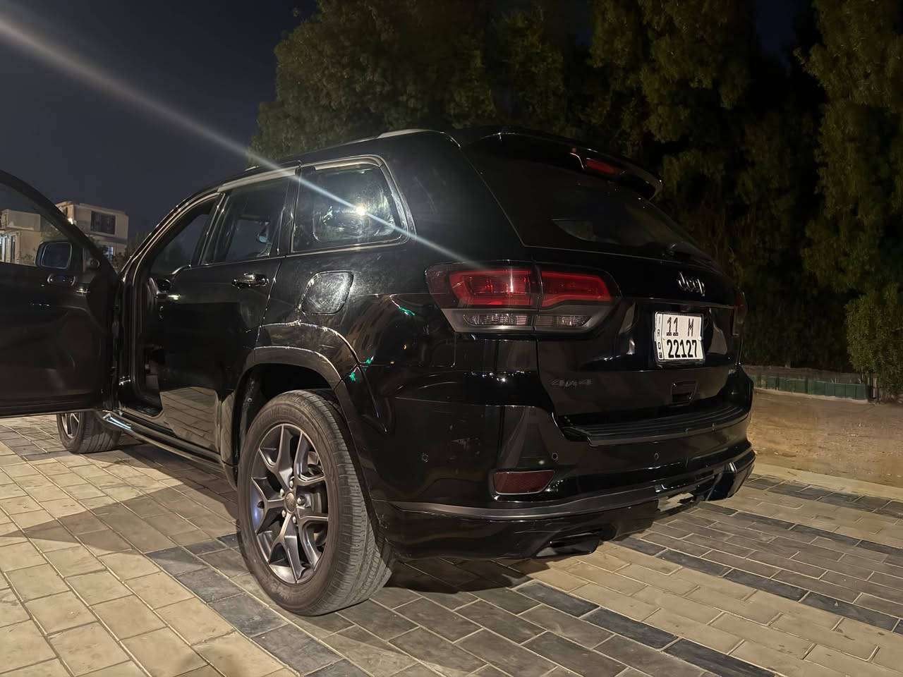جيب ٢٠١٩ امريكي
فئه x

اسود 

حادثه بأمريكا جاملغ وبنيد وهسه بيه طخة بسيطة بالجاملغ الأمامي عكس السائق مثل ماموضح بالصور

فول فتحة رادار  مانع تصادم 

جنطه كهرباء  

ماشيه بال٧٠ الف ميل قابل للزيادة 

تخم تاير ويل كروم بلاد 

مكينه ٣٦٠٠ مبدل بيه بس كام شفت البارد ضمان 

كير مامفتوح بس مبدل الدهن 

حداديه امامي جديد الخلفي نص عمر 

نقص بيه الرادار الأمامي مايشتغل والحساسات الاماميه شغلتهن كهربائي  بسيطه 

رقم بغداد جديد وهزه جديده بأسمي 

العنوان بغداد ابو شير 

السعر 200$ بيه مجال لشراي فقط 

***********
