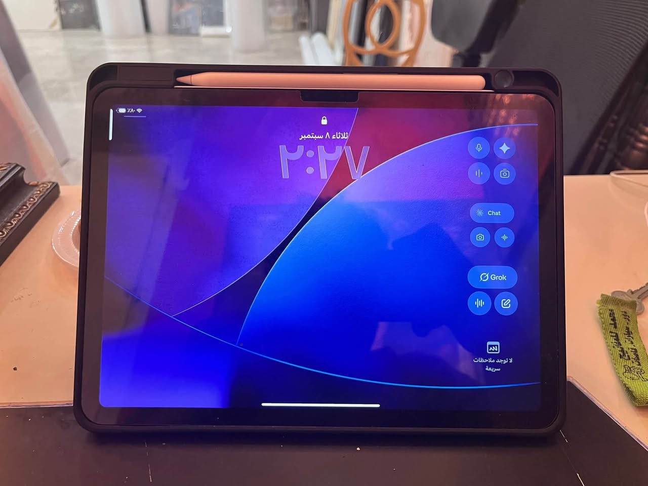 للبيع: بكج متكامل آيباد إير M2 (حجم 11 إنش) بحالة الوكالة شبه جديد تماماًالموديل: iPad Air M2 ()المساحة: 256 جيجابايتحجم الشاشة: 11 إنش صحة  البطارية: 100% (استخدام خفيف جداً وبحالة المصنع)الملحقات: يأتي مع كارتونه الأصلي وكامل ملحقاته  (الكيبل الأصلي ورأس الشحن ).الإضافات: معه قلم آبل الجديد Apple Pencil Pro الأصلي مع كارتونه وملحقاته (سعر القلم وحده جديد بالشركات 180 ألف).الجهاز نظيف جداً وخالي من أي شخط أو عيب، والفحص شرط للمشتري.السعر المطلوب للبكج كامل: 1,000,000 دينار عراقي ).الموقع: [بغداد /]للتواصل: [ ***********
