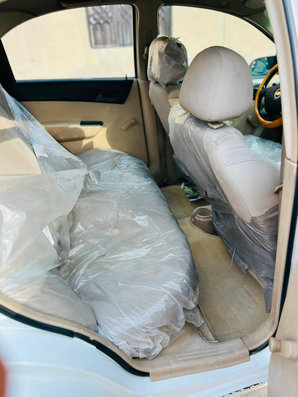 سلام عليكم للبيع افيو ٢٠١٠الشركه العامه سياره جديده حيل ماعيزه برغي بيه صبغ كلش قيليل بل هلال ماشيه ١٧٠سياره جديده حيل تخم تاير محرك حداديه تبريد كله جديد وشرط جهازه من كلشي محرك مفتوح مو مسكر مكاني سماوه  السعر ٧٠وبيه مجال رقم بغداد جديد.        ***********
