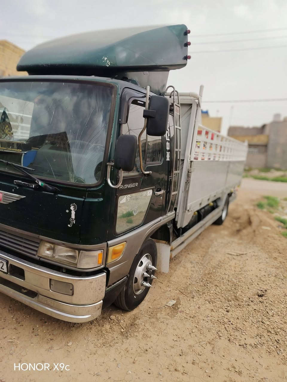 سلام عليكم هينو طيره سته وربع بلادي مكينه سبعين سوبر صرف ماكو سعر خاص رقم الهاتف ***********
