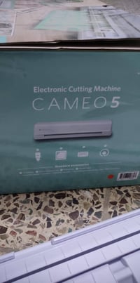 كاميو 5 مستخدم 5 أشهر نضيف  مع 3 حصاير  مع فينيل  كامل ملحقات والكارتو...