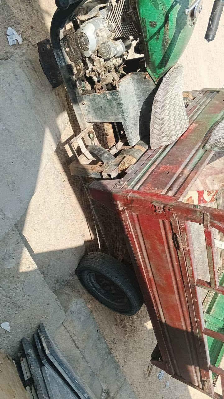 ستوته ادوات كفاله عشائريه فقط
مثل ماتشوف ستوته حلوة مرتبه تايرات ٣ جدد البدي نضيف مكينه حلوة عوزهه بس غسل مكاني الجزيرة سعرها ٦٥٠ وبيهه مجال جماعت ال٥٠٠ لاتراسلوني الشراي يتصل على الرقم ***********
