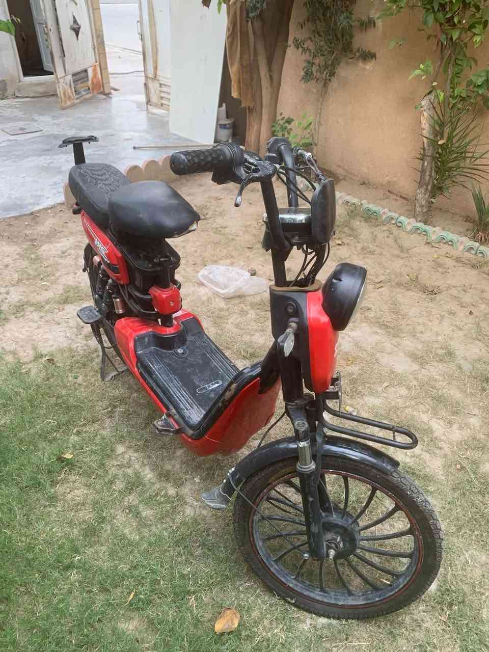 بايسكل شحن • يحتاج بطاريات • كركوك حي النصر