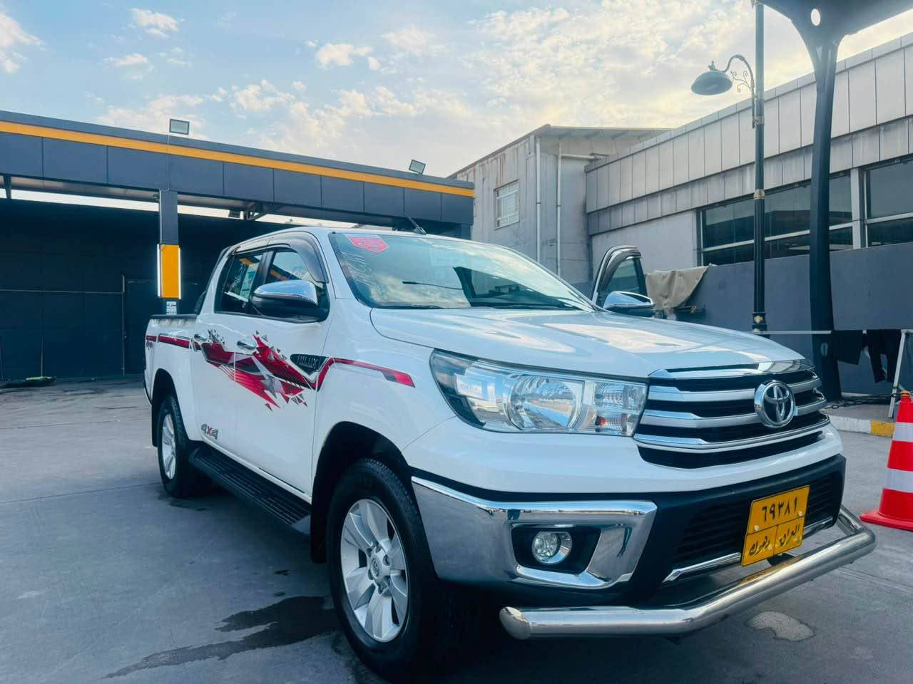هايلوكس 2020 خليجي SAS 
240 الف km 
*********** أربيل, العراق
