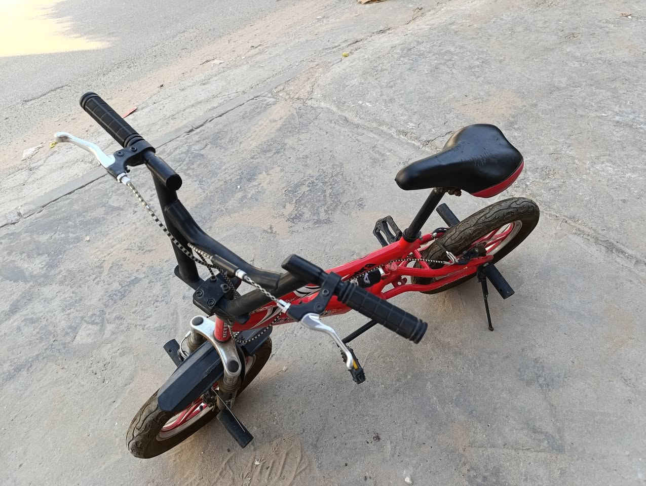 بايسكل BMX مستعمل من عمر 7 سنوات الى عمر 12 سنه سعر الشراء 170 الف سعر البيع 100 الف للتواصل الاتصال على رقم الهاتف في واتس اب 
***********
