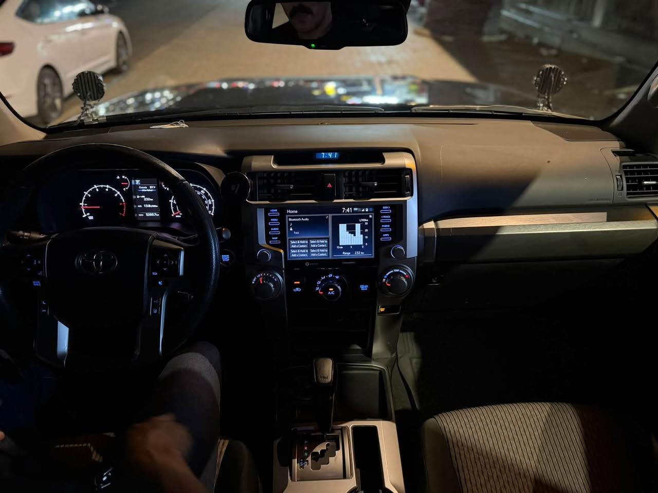 السلام عليكم 
للبيع فقط SR5 موديل 2023 بسعر 27.000
سنوية بأسمي 
***********
