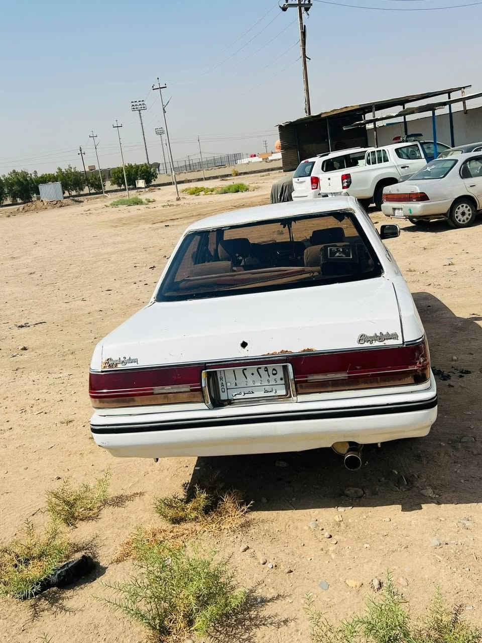 السلام عليكم هارتوب للبيع مكان واسط قضاء الحي الشراي بيه خير ويدلل هذه رقمي ***********
