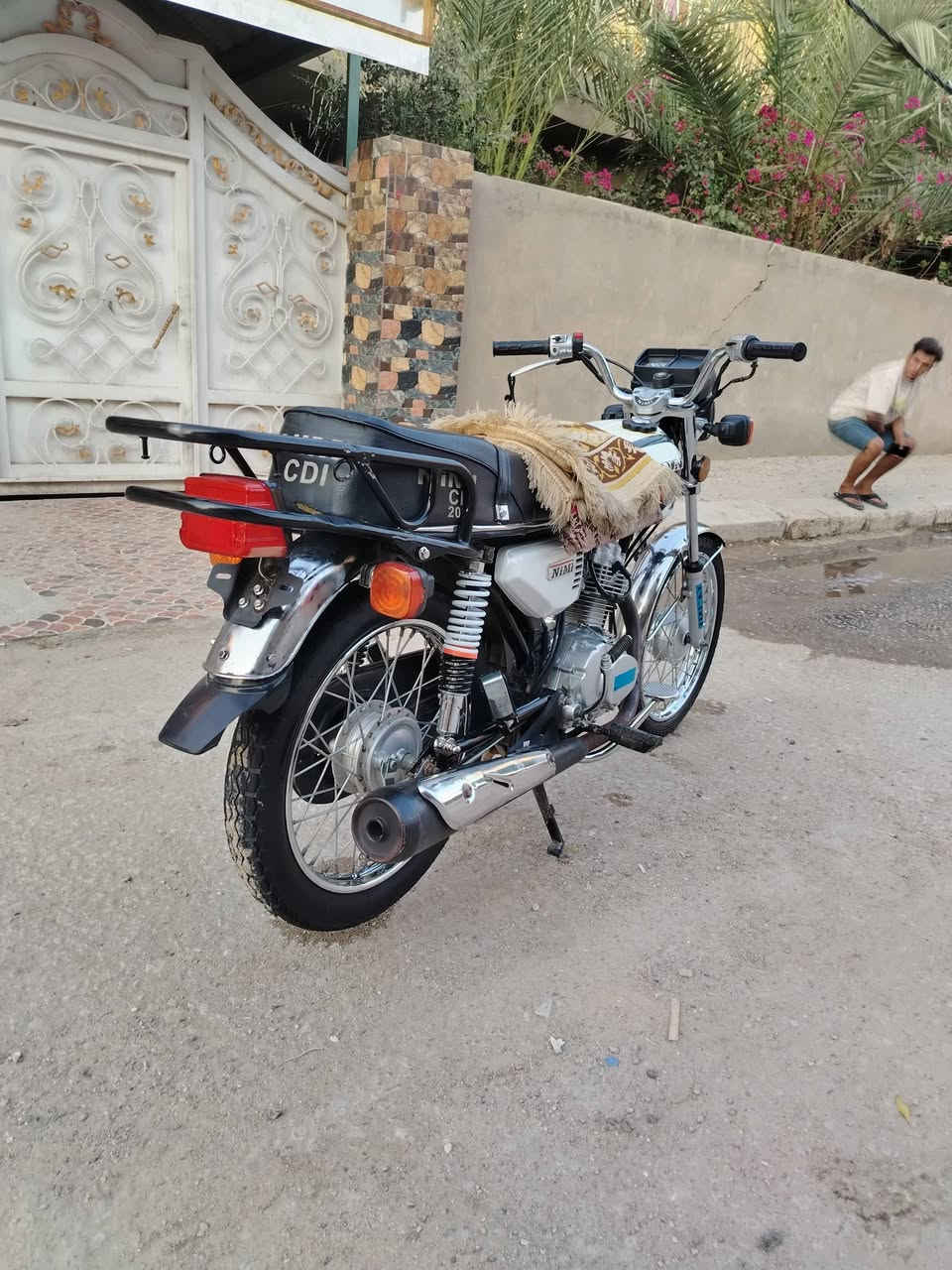 سلام عليكم نامه 27 طبق الأصل شلامجه مكفوله كفاله عامه قبل ٤ أشهر طلعتها كلشي شغال بيها 700 وبيها مجال *********** (او مراوس ب سكنس)
