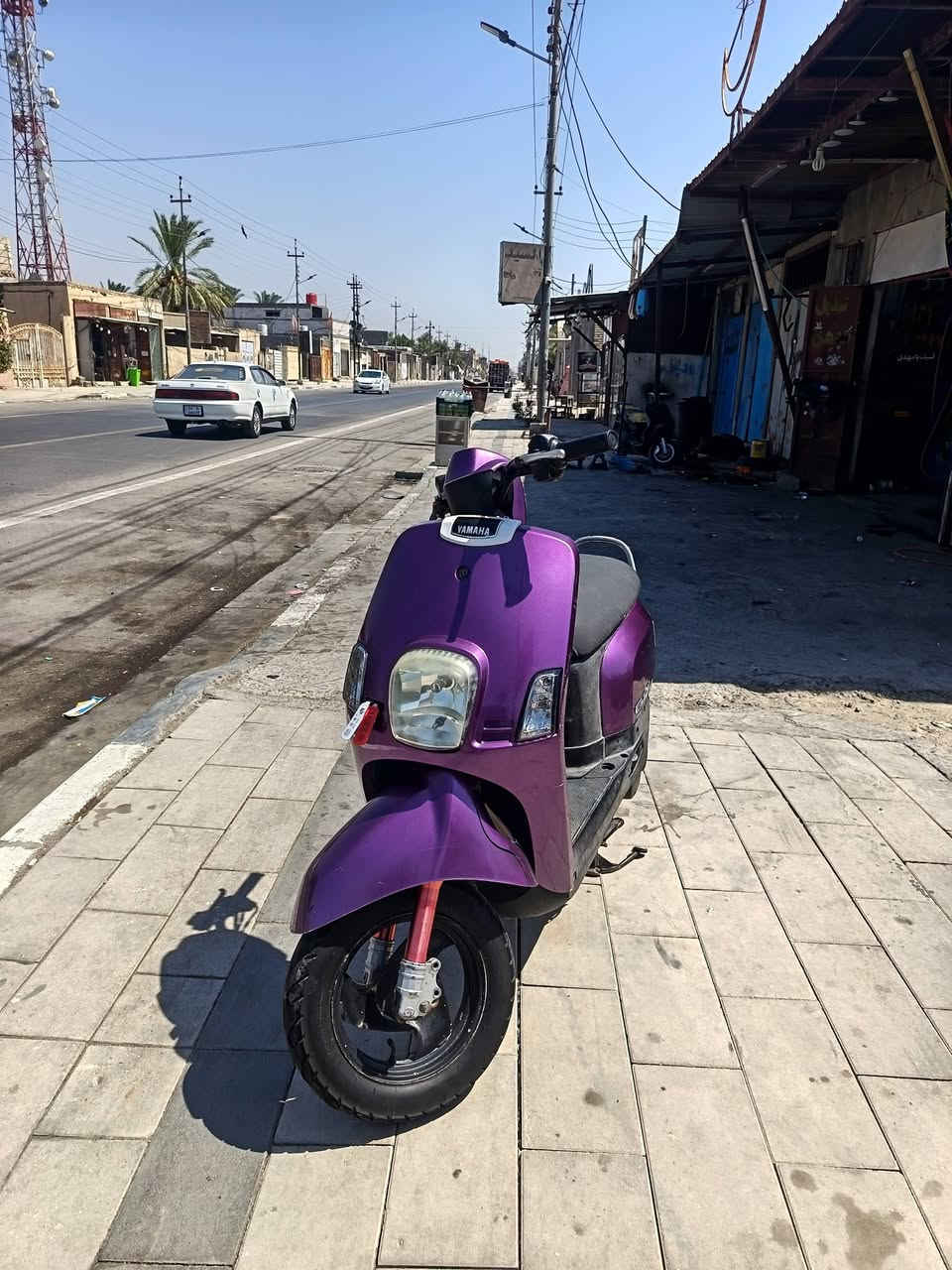 سلام عليكم ماكس بوليسي نوزل الدراجه مفتوحه مره وحده وشغل مضبوط والكفر مالهه تجاري دراجه شلعه معدل حلوه كهربائيات شغاله من طول لطول بيهه صدر رياضي ودبل خلفي رياضي وقطره مال دهن تزويد دراجه داخل مالهه البلادي وغراضهه بلاديه بس كفر تجاري دراجه لا تبخير ولا نضوح جيب فيتر وتفحصل سعرهه 600وليهه مجال دراجه حلوه لتفيده يتصل *********** مكاني قرنه بني منصور
