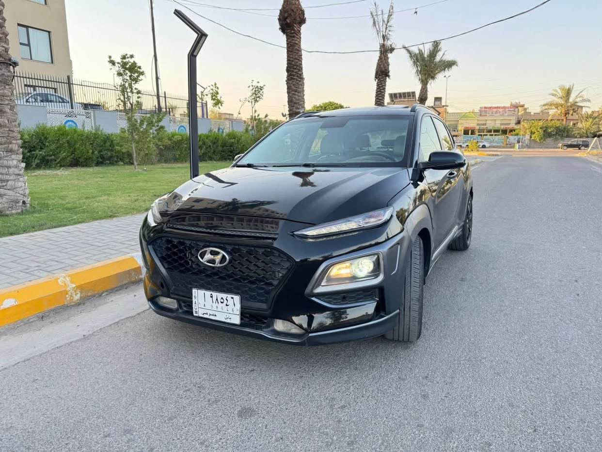 السلام وعليكم

هونداي كونا 2018/١
كشنات جلد امامي تدفئة وكهرباء 
فتحة سلايد
محرك 1600  turbo  مكفول
كير    7dct نمر صيانة دورية مبدل هيدروليك 
بصمة تشغيل و أبواب وجنطة 
رادارات جانبية كاميرا خلفية  كاربلي 
بك لايت led والامامي LEd بلادي
مود قيادة ( نورمال ،سبورت ) السيارة فور ويل  
حادثها جاملغ وباب السائق وصار بيها مكانات صبغ بالعراق   ابيع حزام
السونار مرفق مع الصور 
السعر  105$ وبيها مجال بسيط *********** بغداد, العراق
