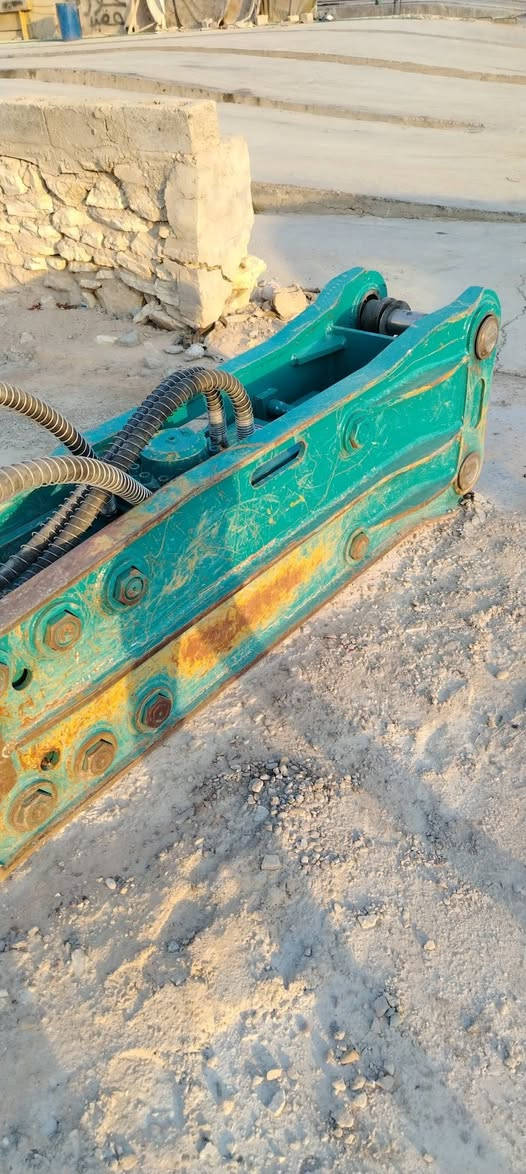 جك همر للبيع حجم 12 
جديد اخذته مستخدم شهر بعده طگ كارتون  للستفسار ***********
