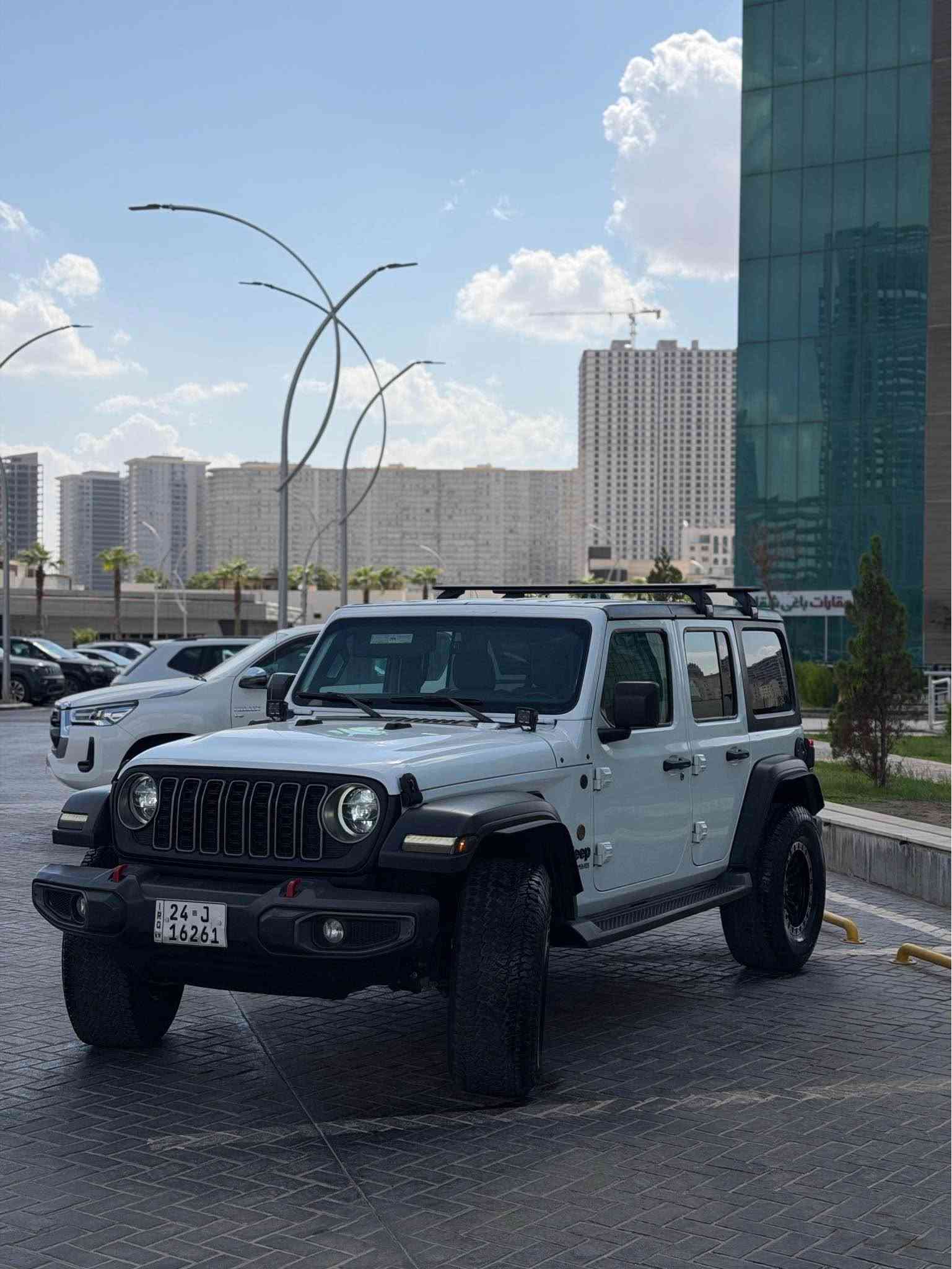 سلام عليكم 
Jeep Rangler-V6
مۆدێل 2022
بێ بۆیاخ
گێڕ تۆماتیل
سەحاری
دەبڵ اکسل - 4 جام کارەبایی 
تاخم تایەو ویلی لۆکی لە ژێرە
تەنها60 هەزار ڕۆشتوە
بەناوی خۆمە 
گێڕ مەکینە تەحویل تەبرید بەشەرت
سعری258$ 💸وەرەقەو کەمێک مەجال
شوێن هەولێر
ژمارەتەلەفۆن☎️
کۆڕەک:-***********
واتساب:-***********
_________________
سلام عليكم 
جيب رانكلر 
موديل 2022
سيارة مكفول بدون صبغ 
سحاري 
دفع رباعي- ٤ جام كهربائي 
٤ تايرات جديدة 
سيارة ماشي 60 الف 
سيارة بسمي 
گير معرك تحويل تبريد بشرط 
سعر 258$ 💸ورقة وبيها مجال للطيبين 
مكان اربيل 
رقم هاتف ☎️ 
کۆڕەک:-***********
واتساب:-*********** أربيل, العراق
