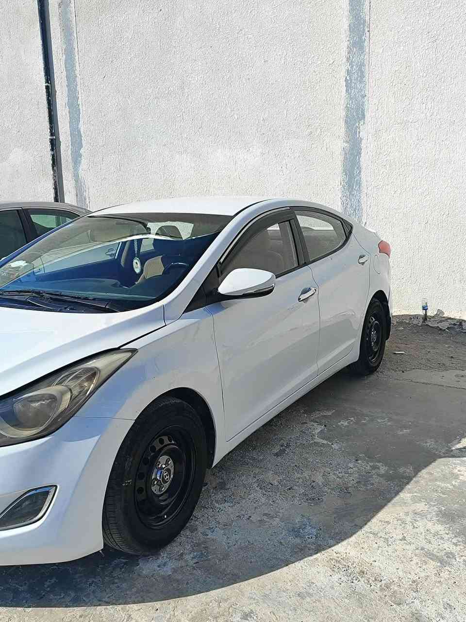 السلام عليكم النترا مكانهه واسط رقمه بغداد مشروع وطني السيارة كفالة من الحادث وتبديل بيهه رصعات بارد بالبيبان والبنيد ودوسات مصبوغه اثر طخات سعرهه 105 وبيهه مجال رقمي ***********
